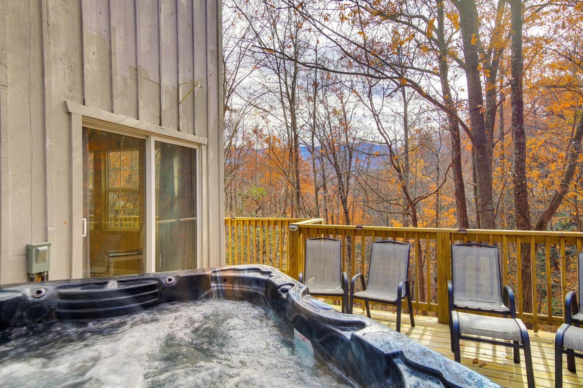 Updated Cobbly Nob Resort Home With Hot Tub! Gatlinburg Exteriér fotografie